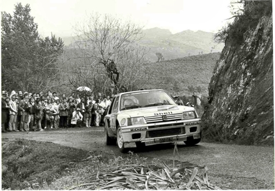 Jean-Pierre Nicolas - Charley Pasquier
28º Tour de Corse - Rallye de France 1984. Peugeot 205 Turbo 16 (697 EXC 75). Clasificado 4º.

Debut del Peugeot 205 Turbo 16 en el Mundial de Rallys.

Del 3 al 5 de Mayo, Ajaccio, Córcega, Francia.
Superficie: asfalto.

El Rally tenia un total de 1618 km de los que 1130.9 km divididos en 30 tramos eran especiales.

Se inscribieron 158 equipos, tomaron la salida 155, finalizaron 57.@
Palabras clave: ;Peugeot;Turbo;Grupo_B;Corcega;1984;Debut;Corse