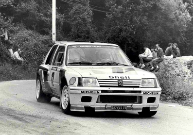 Jean-Pierre Nicolas - Charley Pasquier
28º Tour de Corse - Rallye de France 1984. Peugeot 205 Turbo 16 (697 EXC 75). Clasificado 4º.

Debut del Peugeot 205 Turbo 16 en el Mundial de Rallys.

Del 3 al 5 de Mayo, Ajaccio, Córcega, Francia.
Superficie: asfalto.

El Rally tenia un total de 1618 km de los que 1130.9 km divididos en 30 tramos eran especiales.

Se inscribieron 158 equipos, tomaron la salida 155, finalizaron 57.@
Palabras clave: ;Peugeot;Turbo;Grupo_B;Corcega;1984;Debut;Corse