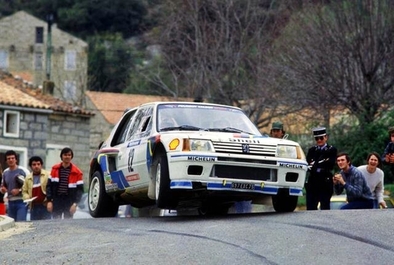 Jean-Pierre Nicolas - Charley Pasquier
28º Tour de Corse - Rallye de France 1984. Peugeot 205 Turbo 16 (697 EXC 75). Clasificado 4º.

Debut del Peugeot 205 Turbo 16 en el Mundial de Rallys.

Del 3 al 5 de Mayo, Ajaccio, Córcega, Francia.
Superficie: asfalto.

El Rally tenia un total de 1618 km de los que 1130.9 km divididos en 30 tramos eran especiales.

Se inscribieron 158 equipos, tomaron la salida 155, finalizaron 57.@
Palabras clave: ;Peugeot;Turbo;Grupo_B;Corcega;1984;Corse;Debut