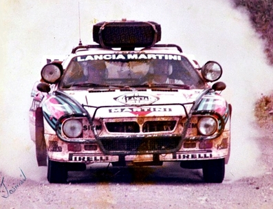 Markku Alén - Ilkka Kivimäki
32º Marlboro Safari Rally 1984. Lancia Rally 037 (TO-W67778). Clasificado 4º.

Del 19 al 23 de Abril, Nairobi, Kenya, África.
Superficie: tierra.

El Rally tenia 5.254 km con 105 controles horarios.

Tomaron la salida 76 equipos, finalizaron 25.@
Palabras clave: Markku_Alen;Lancia;Safari;Rally;1984;Grupo_B