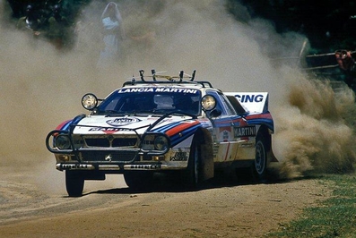 Markku Alén - Ilkka Kivimaki
32º Marlboro Safari Rally 1984. Lancia Rally 037 (TO-W67778). Clasificado 4º.

Del 19 al 23 de Abril, Nairobi, Kenya, África.
Superficie: tierra.

El Rally tenia 5.254 km con 105 controles horarios.

Tomaron la salida 76 equipos, finalizaron 25.@
Palabras clave: Markku_Alen;Lancia;Rally;Safari;Grupo_B;1984