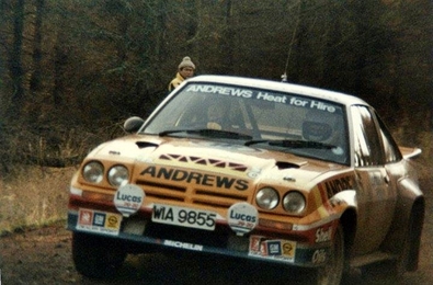 Russell Brookes - Mike Broad
33º Lombard RAC Rally 1984. Opel Manta 400 (WIA 9855). Clasificado 5º.

Del 25 al 29 de Noviembre, Chester, Cheshire, Inglaterra, Reino Unido.
Superficie: tierra.

El Rally tenia un total de 3232.00 km de los que 868.54 km divididos en 56 tramos eran especiales.

Se inscribieron 124 equipos, tomaron la salida 119, finalizaron 52.@
Palabras clave: ;Opel;Manta;Grupo_B;Gran_Bretaña;1984;RAC_Rally;Inglaterra