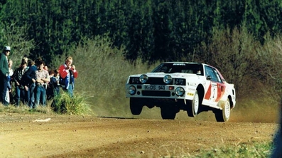 Bjorn Waldegard - Hans Thorszelius
14º Sanyo Rally de Nueva Zelanda 1984. Toyota celica Twincam Turbo (K-DS 940). Clasificado 5º.

Del 23 al 26 de Junio, Auckland, Nueva Zelanda.
Superficie: tierra.

El Rally tenia un total de 2626 km de los que 1044 km divididos en 45 tramos eran especiales.

Tomaron la salida 63 equipos, finalizaron 35.@
Palabras clave: ;Toyota;Celica;TCT;Grupo_B;1984