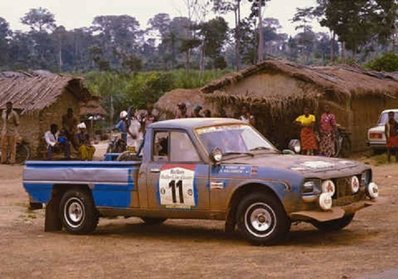 David Horsey - David Williamson
16º Rally Costa de Marfil 1984. Peugeot 504 V6 Pick-up. Clasificado 5º.

Del 31 de Octubre al 4 de Noviembre, Africa.
Superficie: tierra.

El Rally constaba de 4 etapas con un total de 4012 km y 46 controles horarios.

Tomaron la salida 50 equipos, finalizaron 6.@
Palabras clave: David_Horsey;Peugeot;Costa_Marfil;1984