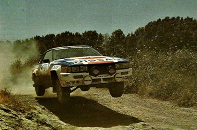 Timo Salonen - Seppo Harjanne
31º Acropolis Rally 1984. Nissan 240 RS. Clasificado 6º.

Del 26 al 31 de Mayo, Atenas, Grecia.
Superficie: tierra.

El Rally tení­a un total de 2265 km, de los que 796.62 km divididos en 47 tramos eran especiales.

Tomaron la salida 104 equipos, finalizaron 32.@
Palabras clave: Timo_Salonen;Acropolis;Grecia;Nissan;Grupo_B;1984