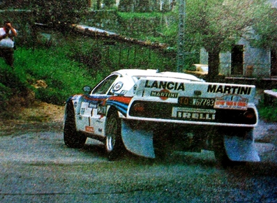 Attilio Bettega - Sergio Cresto
28º Tour de Corse - Rallye de France 1984. Lancia Rally 037 (TO W67783). Clasificado 7º.

Del 3 al 5 de Mayo, Ajaccio, Córcega, Francia.
Superficie: asfalto.

El Rally tenia un total de 1618 km de los que 1130.9 km divididos en 30 tramos eran especiales.

Se inscribieron 158 equipos, tomaron la salida 155, finalizaron 57.@
Palabras clave: ;Sergio_Cresto;Lancia;Corcega;Grupo_B;1984;Corse