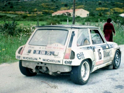 François Chatriot - Michel Perin
28º Tour de Corse - Rallye de France 1984. Renault 5 Turbo Tour de Corse (38 EHN 75). Clasificado 8º.
Société Diac

Del 3 al 5 de Mayo, Ajaccio, Córcega, Francia.
Superficie: asfalto.

El Rally tenia un total de 1618 km de los que 1130.9 km divididos en 30 tramos eran especiales.

Se inscribieron 158 equipos, tomaron la salida 155, finalizaron 57.@
Palabras clave: Renault;Turbo;Corcega;Grupo_B;1984;Corse