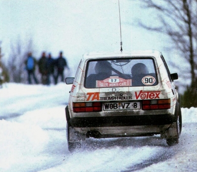 Karl-Erik (Kalle) Grundel - Peter Diekmann
52º Rallye Automobile de Monte-Carlo 1984. Volkswagen Golf GTI (WOB-VZ 8). Clasificado 9º.

Del 21 al 27 de Enero, Monte-Carlo.
Superficie: asfalto - nieve.

El Rally tenia un total de 3328.90 km de los que 753.20 km divididos en 30 tramos eran especiales, (4 de ellas fueron canceladas SS3 St Jean en Royans de 39 Km, SS11 Les Savoyons - Sigoyer de 32 Km, SS12 Pont sur Barrage du Sautet de 18,40 Km, SS13 Chateau d'Ancelle - La Batie Neuve de 11,20 Km).

Se inscribieron 222 equipos, tomaron la salida 209, finalizaron 120.@
Palabras clave: Kalle_Grundel;Volkswagen;Golf;Montecarlo;1984;Nieve