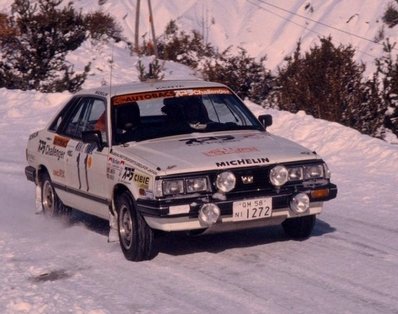 Shekhar Mehta - Yvonne Mehta
52º Rally Automobile de Monte-Carlo 1984. Subaru Leone 1800 (GM 58 NI 1272). Clasificado 14º.

Del 21 al 27 de Enero, Monte-Carlo.
Superficie: asfalto - nieve.

El Rally tenia un total de 3328.90 km de los que 753.20 km divididos en 30 tramos eran especiales, (4 de ellas fueron cancxeladas SS3 St Jean en Royans de 39 Km, SS11 Les Savoyons - Sigoyer de 32 Km, SS12 Pont sur Barrage du Sautet de 18,40 Km, SS13 Chateau d'Ancelle - La Batie Neuve de 11,20 Km).

Se inscribieron 222 equipos, tomaron la salida 209, finalizaron 120.@
Palabras clave: Shekhar_Mehta;Yvonne_Mehta;Subaru;Leone;Montecarlo;1984;nieve