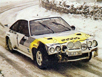 Guy Frequelin - Christian Gilbert (Tilber)
36º Rallye Lyon-Charbonnières 1984. Opel Manta 400, (GG-CT 361). Abandonó, desconocemos el motivo.

Del 2 al 4 de Marzo, Lyon, Charbonnières-les-Bains, Alvèrnia, Roine-Alps, Francia.
Superficie: asfalto.

Tomaron la salida 160 equipos, finalizaron 44.@
Palabras clave: ;Opel;Manta;Grupo_B;Lyon-Charbonnieres;1984;Nieve