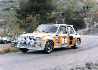 Genito Ortiz - Guillermo Barreras
32º Rally RACE - Costa Blanca 1984. Renault 5 Turbo Tour de Corse (M-9768-EV). Abandonó por motor.

Del 17 al 19 de Marzo, Alicante, España.
Superficie: asfalto.

El Rally tenía un total de 398.61 km cronometrados.

Tomaron la salida 98 equipos, finalizaron 48.@
Palabras clave: Renault;Turbo;Grupo_B;RACE;Costa_Blanca;1984