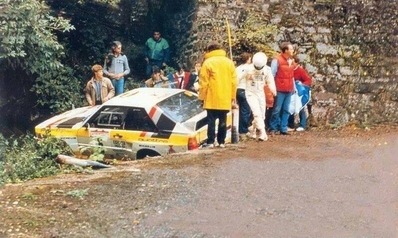 Walter Röhrl - Christian Geistdörfer
26º Rallye Sanremo 1984. Audi Sport Quattro S1 (IN-NY 39). Abandonó por accidente en SS49 Ronde de 46,55 Km.
Audi Sport

Del 30 de Septiembre al 5 de Octubre, Sanremo, Liguria, Imperia, Italia.
Superficie: asfalto -tierra.

El Rally tenia un total de 2546.29 km de los que 807.69 km divididos en 56 tramos eran especiales, (2 de ellas fueron canceladas SS7 Sante Luce de 12,30 km y SS26 Chiusdino 2 de 17,41 Km).

Se inscribieron 104 equipos, tomaron la salida 100, finalizaron 35.@
Palabras clave: Walter_Röhrl;Audi;Sport;Quattro;Grupo_B;Sanremo;1984;Crash