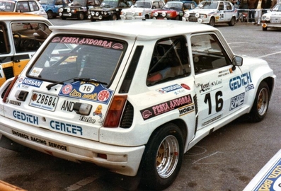 Gerard de la Casa - Andreu Ribolleda
32º Rally Costa Brava 1984. Renault 5 Turbo. Abandonó, desconocemos el motivo.

Del 17 al 19 de Febrero, Lloret de Mar.
Superficie: grava / asfalto.

El Rally tení­a un total de 1366.41 km, de los que 527.15 km divididos en 46 tramos eran especiales.

Tomaron la salida 60 equipos, finalizaron 25.@
Palabras clave: ;Renault;Turbo;Grupo_B;Gedith_Andorra;Costa_Brava;1984
