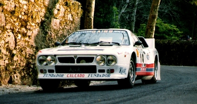 Antonio Rodrigues - José Cotter
18º Rallye de Portugal - Vinho do Porto 1984. Lancia Rally 037 (TO Y09060). Abandonó en SS15 Vouga de 8 Km.

Del 6 al 10 de Marzo, Estoril, Cascais, Lisboa, Portugal.
Superficie: asfalto - tierra.

El Rally tenia un total de 2400.00 km de los que 685.00 km divididos en 45 tramos eran especiales.

Se inscribieron 79 equipos, tomaron la salida 70, finalizaron 20.@
Palabras clave: ;Jose_Cotter;Lancia;Grupo_B;Portugal;1984
