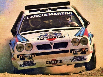 DEBUT DEL GRAN LANCIA DELTA S4
Inscrito como prototipo y participando como Course car
Lancia Martini
Placa: PROVA TO 2664

Markku Alén - Ilkka Kivimaki
10º Rallye des 1000 Pistes 1985

Del 6 al 7 de Julio, Canjuers, Francia.
Superficie: tierra con 265.30 km cronometrados divididos en 13 tramos especiales.

Éste Rally se celebraba en Camp militaire de Canjuers, Var.
Situado al sureste de Francia, en un terreno de 35.000 hectáreas.
Muchos equipos hací­an debutar sus nuevos modelos antes de competir en el Campeonato Mundial y/o Europeo de Rallyes.

Se podría decir que era un excelente banco de pruebas, donde miraban de conseguir mas fialbilidad y/o evolucionar los coches.

Tomaron la salida 111 equipos, finalizaron 37.
@
Palabras clave: Lancia;Delta;Grupo_B;Francia;1985;Canjuers;Debut