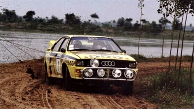 Hannu Mikkola - Arne Hertz
1º Hong Kong Beijing Rally 1985. Audi Quattro A2 (DF 7586). Clasificado 1º.
Del 15 al 19 de Septiembre, Hong Kong, Pekín, (China)
Superficie: tierra/grava
La matrícula era de Hong Kong con el fin de poder conducir legalmente en las vías públicas de China.@
Palabras clave: ;Audi;Quattro;Grupo_B;1985