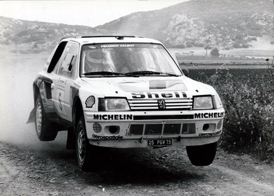 Timo Salonen - Seppo Harjanne
32º Rothmans Acropolis Rally 1985. Peugeot 205 Turbo 16 (25 FGV 75). Clasificado 1º.

Del 27 al 30 de Mayo, Atenas, Grecia.
Superficie: tierra.

El Rally tenía un total de 2295.94 km de los que 807.67 km divididos en 47 tramos eran especiales.

Tomaron la salida 110 equipos, finalizaron 45.@
Palabras clave: Timo_Salonen;Peugeot;Turbo;Grecia;Acropolis;1985;Grupo_B
