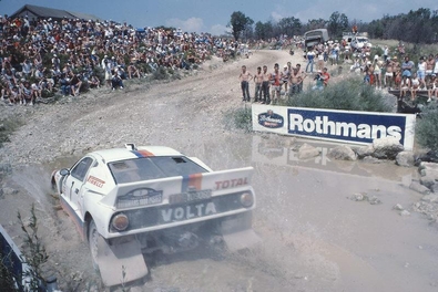 Maurice Chomat - Didier Breton
10º Rallye des 1000 Pistes 1985. Lancia Rally 037. Clasificado 1º.

Del 6 al 7 de Julio, Canjuers, Francia.
Superficie: tierra con 265.30 km cronometrados divididos en 13 tramos especiales.

En este Rally muchos equipos hací­an debutar sus nuevos modelos antes de competir en el Campeonato Mundial y/o Europeo de Rallyes.

Se podría decir que era un excelente banco de pruebas, donde miraban de conseguir mas fialbilidad y/o evolucionar los coches.

Tomaron la salida 111 equipos, finalizaron 37.
@
Palabras clave: Lancia;Rally;Francia;Canjuers;Grupo_B;1985