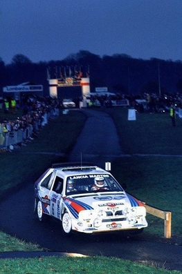 Henri Toivonen - Neil Wilson
34º Lombard RAC Rally 1985. Lancia Delta S4 (A6 37353). Clasificado 1º.

Debut con victoria en el Mundial de Rallyes del Lancia Delta S4.

Del 24 al 28 de Noviembre, Nottingham, Inglaterra.
Superficie: tierra.

El Rally tenia un total de 3507 km de los que 896.98 km divididos en 65 tramos eran especiales, (2 de ellas fueron canceladas, SS43 Kielder Forest - Ogre Hill de 12,02 Km y SS64 Nuss de 8,79 Km).

Tomaron la salida 155 equipos, finalizaron 62.@

Palabras clave: Henri_Toivonen;Lancia;Delta;Grupo_B;Gran_Bretaña;1985;debut;RAC_Rally