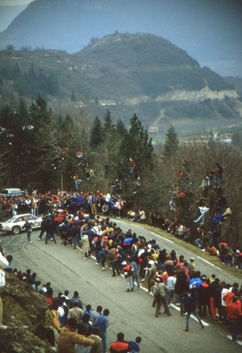 Guy Fréquelin - Christian Gilbert (Tilber)
6º Rallye International des Garrigues 1985. Opel Manta 400 (GG-CT 360). Clasificado 1º.

Del 29 al 30 de Marzo, Nimes, Gard, Occitania, Francia.
Superficie: asfalto.

Desconocemos los kilómetros de la prueba tanto totales como cronmetrados.

Tomaron la salida 101 equipos, finalizaron 47.

Foto 1 de 2
@
Palabras clave: ;Opel;Manta;Grupo_B;Garrigues;1985