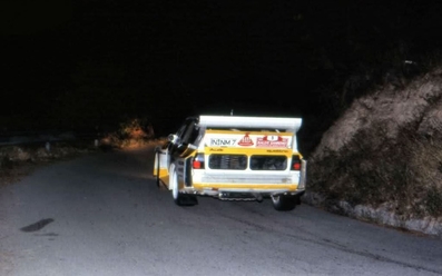 Walter Röhrl - Christian Geistdörfer
27º Rally Sanremo 1985. Audi Sport Quattro S1 E2 (IN-NM 7). Clasificado 1º.

Del 29 de Septiembre al 4 de Octubre, Sanremo, Liguria, Imperia, Italia.
Superficie: asfalto - tierra.

El Rally tenia un total de 2340.56 km, de los que 696.90 km divididos en 45 tramos eran especiales (2 de ellos fueron cancelados SS20 Murio 1 de 9.12 km, SS36 Ronde 1 de 37.22 km).

Tomaron la salida 98 equipos, finalizaron 33.@
Palabras clave: Walter_Röhrl;Audi;Sport;Quattro;Sanremo;1985;Grupo_B