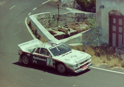 Salvador Servià  - Jordi Sabater
7º Rally Internacional Ciudad de Santa Cruz 1985. Lancia Rally 037 (2M 3343 P). Clasificado 2º.

Del 21 al 23 de Junio, Tenerife, Islas Canarias.
Superficie: asfalto.

Desconocemos cuantos kilómetros tanto totales como cronometrados tenia la prueba.

Tomaron la salida 63 equipos, finalizaron 31.@
Palabras clave: Lancia;Grupo_B;Tenerife;1985