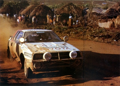 Björn Waldegård - Hans Thorszelius
33º Marlboro Safari Rally 1985. Toyota Celica TCT, (K-AM 4757). Clasificado 2º.

Del 4 al 8 de Abril, Nairobi, Kenya, África.
Superficie: tierra.

El Rally tenia un total de 5167.6 km con 88 controles horarios.

Tomaron la salida 71 equipos, finalizaron 20.@
Palabras clave: ;Toyota;Celica;TCT;Safari;Grupo_B;1985