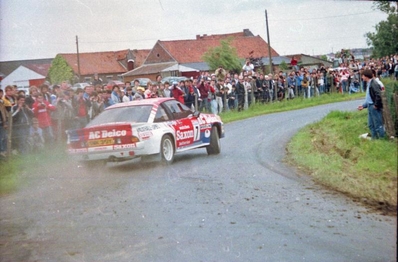 Jimmy McRae - Ian Grindrod
21º 24 Heures d'Ypres 1985. Opel Manta 400. Clasificado 2º.@
Palabras clave: Jimmy_McRae;Opel;Manta;Grupo_B;Ypres;1985