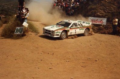 Massimo (Miki) Biasion - Tiziano Siviero
17º Rallye dell'Isola d'Elba 1985. Lancia Rally 037 (TO 09007D). Clasificado 2º.

Del 23 al 25 de Mayo, Portoferrario, Livorno, Italia.
Superficie: tierra.

El Rally constaba de 33 tramos cronometrados.
Desconocemos los kilómetros tanto totales como cronometrados.

Tomaron la salida 65 equipos, finalizaron 25.@
Palabras clave: Miki_Biasion;Lancia;Rally;Grupo_B;Elba;1985