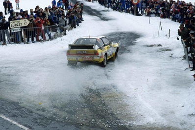 Walter Röhrl - Christian Geistdörfer
53º Rallye Automobile de Monte-Carlo 1985. Audi Sport Quattro S1 (IN-NL 8). Clasificado 2º.

Del 26 de Enero al 1 de Febrero, Monte-Carlo.
Superficie: asfalto -nieve.

El Rally tenía un total de 3999.00 km de los que 851.10 km divididos en 34 tramos eran especiales (1 de ellos fue cancelado SS17 ).

Tomaron la salida 117 equipos, finalizaron 68.@
Palabras clave: Walter_Röhrl;Montecarlo;Audi;Sport;Quattro;Grupo_B;1985;Nieve