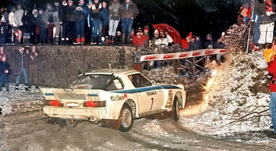 Marc Duez - Gilles Thimonier
28º Boucles de Spa Alphonse Delettre 1985. Mazda RX-7 (CRJ-130). Clasificado 2º.

De 8 al 10 de Febrero, Spa, Bélgica.
Superficie: asfalto con un total de 424 Km cronometrados divididos en 51 tramos especiales.

Tomaron la salida 80 equipos, finalizaron 24.@
Palabras clave: ;Mazda;RX7;Grupo_B;Boucles_Spa;1985