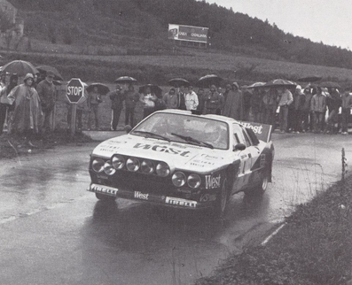 Andrea Zanussi - Sergio Cresto
21º Rallye Catalunya 1985. Lancia Rally 037 (TO 09008D). Clasificado 2º.

Del 25 al 28 de Octubre, Barcelona, Catalunya, España.
Superficie: asfalto.

El Rally tenia un total de 1359.14 km de los que 512.82 km divididos en 34 tramos eran especiales.

Tomaron la salida 67 equipos, finalizaron 38.@
Palabras clave: ;Sergio_Cresto;Lancia;Grupo_B;Rally;Catalunya;1985;Spain