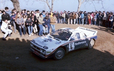 Salvador Servià i Costa - Jordi Sabater
33º Rally Costa Brava 1985. Lancia Rally 037 (2-M-3343-P). Clasificado 3º.
RACC Bendiberica

Foto en el tramo de "El Sobirà" (Santa Coloma de Farners - Sant Hilari), en la paella que existía en el km 11 de los 22 totales de tramo.

Del 23 al 24 de Febrero, Lloret de Mar, Girona, Catalunya, España.
Superficie: asfalto - tierra.

El Rally tenia un total de 1329.74 km de los que 501.59 km divididos en 45 tramos eran especiales.

Tomaron la salida 55 equipos, finalizaron 25.

© Jordi Romaguera
@
Palabras clave: Salvador_Servia;Lancia;Rally;Grupo_B;Costa_Brava;Catalunya;1985