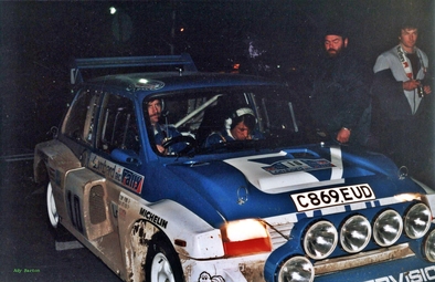Anthony (Tony) Pond - Rob Arthur
34º Lombard RAC Rally 1985. MG Metro 6R4 (C869 EUD). Clasificado 3º.

Del 24 al 28 de Noviembre, Nottingham, Inglaterra.
Superficie: tierra.

El Rally tenia un total de 3507 km de los que 896.98 km divididos en 65 tramos eran especiales, (2 de ellas fueron canceladas, SS43 Kielder Forest - Ogre Hill de 12,02 Km y SS64 Nuss de 8,79 Km).

Tomaron la salida 155 equipos, finalizaron 62.@
