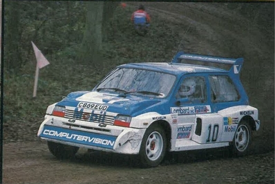 Anthony (Tony) Pond - Rob Arthur
34º Lombard RAC Rally 1985. MG Metro 6R4 (C869 EUD). Clasificado 3º.

Del 24 al 28 de Noviembre, Nottingham, Inglaterra.
Superficie: tierra.

El Rally tenia un total de 3507 km de los que 896.98 km divididos en 65 tramos eran especiales, (2 de ellas fueron canceladas, SS43 Kielder Forest - Ogre Hill de 12,02 Km y SS64 Nuss de 8,79 Km).

Tomaron la salida 155 equipos, finalizaron 62.@
Palabras clave: Tony_Pond;MG;Metro;Gran_Bretaña;1986;Grupo_B;RAC_Rally