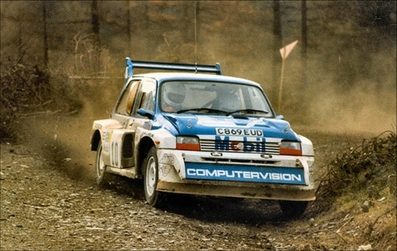 Anthony (Tony) Pond - Rob Arthur
34º Lombard RAC Rally 1985. MG Metro 6R4 (C869 EUD). Clasificado 3º.

Del 24 al 28 de Noviembre, Nottingham, Inglaterra.
Superficie: tierra.

El Rally tenia un total de 3507 km de los que 896.98 km divididos en 65 tramos eran especiales, (2 de ellas fueron canceladas, SS43 Kielder Forest - Ogre Hill de 12,02 Km y SS64 Nuss de 8,79 Km).

Tomaron la salida 155 equipos, finalizaron 62.@
Palabras clave: Tony_Pond;MG;Metro;Gran_Bretaña;1986;grupo_B;RAC_Rally
