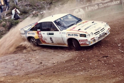 William Robert (Bertie) Fisher - Austin Frazer
40º Lloyds Bowmaker Scottish Rally 1985. Opel Manta 400 (DIL 2307), Equipo GM Dealer Sport / Shell Oils. Abandonó por la caja de cambios.

Del 8 al 6 de Junio, Glasgow, Reino Unido.
Superficie: tierra.

Tomaron la salida 67 equipos, finalizaron 40.@
Palabras clave: ;Opel;Manta;Grupo_B;1985;Scottish