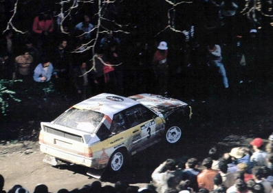 Stig Blomqvist - Björn Cederberg
19º Rallye de Portugal - Vinho do Porto 1985. Audi Sport Quattro S1 (IN-NE 11). Clasificado 4º.

Del 6 al 9 de Marzo, Estoril, Cascais, Lisboa, Portugal.
Superficie: asfalto - tierra.

El Rally tení­a un total de 2455 km de los que 730.50 km divididos en 47 tramos eran especiales.

Tomaron la salida 94 equipos, finalizaron 28.@
Palabras clave: Stig_Blomqvist;Audi;Sport;Quattro;Grupo_B;Portugal;1985