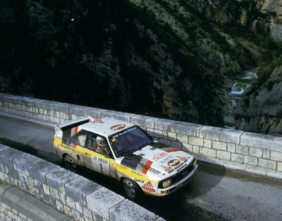 Stig Blomqvist - Bjorn Cederberg
53º Rallye Automobile de Monte-Carlo 1985. Audi Sport Quattro S1 (IN-NM 57). Clasificado 4º.

Del 26 de Enero al 1 de Febrero, Monte-Carlo.
Superficie: asfalto - nieve.

El Rally tenía un total de 3999 km de los que 852 km divididos en 34 tramos eran especiales (1 de ellos fue cancelado SS17).

Tomaron la salida 117 equipos, finalizaron 68.@
Palabras clave: Stig_Blomqvist;Audi;Quattro;Montecarlo;Sport;Grupo_B;1985