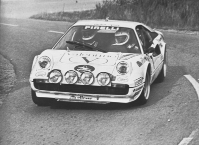 Joan Bayò - Joan Martà­n
19º Rally Girona-Guilleries Cales de Palafrugell 1985. Ferrari 308 GTB. Clasificado 4º.

Del 13 al 14 de Abril, Llafranch, Costa Brava, Catalunya, España.
Superficie: asfalto.@
Palabras clave: Ferrari;GTB;Grupo_B;Girona;1985