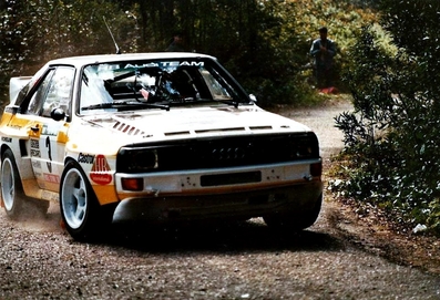 Stig Blomqvist - Bjorn Cederberg
19º Rallye de Portugal - Vinho do Porto 1985. Audi Sport Quattro S1 (IN-NE 11). Clasificado 4º.

Del 6 al 9 de Marzo, Estoril, Cascais, Lisboa, Portugal.
Superficie: asfalto - tierra.

El Rally tení­a un total de 2455 km de los que 730.50 km divididos en 47 tramos eran especiales.

Tomaron la salida 94 equipos, finalizaron 28.@
Palabras clave: Stig_Blomqvist;Audi;Quattro;Portugal;grupo_B;1985