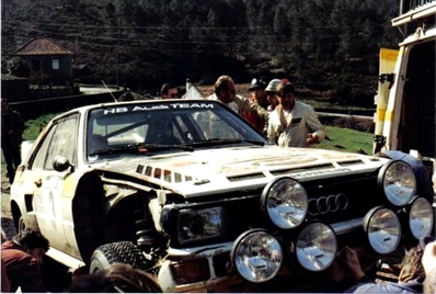 Stig Blomqvist - Bjorn Cederberg
19º Rallye de Portugal - Vinho do Porto 1985. Audi Sport Quattro S1 (IN-NE 11). Clasificado 4º.

Del 6 al 9 de Marzo, Estoril, Cascais, Lisboa, Portugal.
Superficie: asfalto - tierra.

El Rally tení­a un total de 2455 km de los que 730.50 km divididos en 47 tramos eran especiales.

Tomaron la salida 94 equipos, finalizaron 28.@
Palabras clave: Stig_Blomqvist;Audi;Quattro;Portugal;grupo_B;1985
