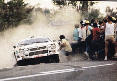 Dario Cerrato - Giuseppe Cerri
27º Rallye Sanremo 1985. Lancia Rally 037 (TO 30683D). Clasificado 5º.

Del 29 de Septiembre al 4 de Octubre, Sanremo, Liguria, Imperia, Italia.
Superficie: asfalto - tierra.

El Rally tenia un total de 2340.56 km, de los que 696.90 km divididos en 45 tramos eran especiales (2 de ellos fueron cancelados SS20 Murio 1 de 9.12 km, SS36 Ronde 1 de 37.22 km).

Tomaron la salida 98 equipos, finalizaron 33.

Foto 2 de 3
@
Palabras clave: ;Lancia;Rally;Grupo_B;Sanremo;1985
