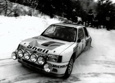 Bruno Saby - Jean-François Fauchille
53º Rallye Automobile de Monte-Carlo 1985. Peugeot 205 Turbo 16 (123 FBL 75). Clasificado 1º.

Del 26 de Enero al 1 de Febrero, Monte-Carlo.
Superficie: asfalto - nieve.

El Rally tenía un total de 3999 km de los que 852 km divididos en 34 tramos eran especiales (1 de ellos fue cancelado SS17).

Tomaron la salida 117 equipos, finalizaron 68.@
Palabras clave: Bruno_Saby;Jean-François_Fauchille;Montecarlo;Peugeot;T16;Nieve;1985;Grupo_B