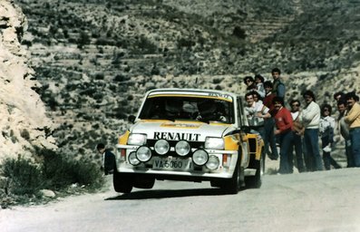 Carlos Sainz Cenamor - Antonio Boto
33º Rally RACE-Costa Blanca1985. Renault 5 Turbo TdC (VA-5060-I). Clasificado 5º.

Del 22 de Marzo al 24 de Marzo, Alicante.

Superficie: Asfalto con 410,00 km cronometrados.

Tomaron la salida 82 equipos, finalizaron 45.@
Palabras clave: Carlos_Sainz;Antonio_Boto;Race;Renault;Turbo;1985;Grupo_B