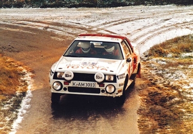 Juha Kankkunen - Fred Gallagher
34º Lombard RAC Rally 1985. Toyota Celica TCT (K-AM 3033). Clasificado 5º.

Del 24 al 28 de Noviembre, Nottingham, Inglaterra.
Superficie: tierra.

El Rally tenia un total de 3507 km de los que 896.98 km divididos en 65 tramos eran especiales, (2 de ellas fueron canceladas, SS43 Kielder Forest - Ogre Hill de 12,02 Km y SS64 Nuss de 8,79 Km).

Tomaron la salida 155 equipos, finalizaron 62.@
Palabras clave: ;Toyota;Celica;TCT;Gran_Bretaña;Grupo_B;1985;Inglaterra
