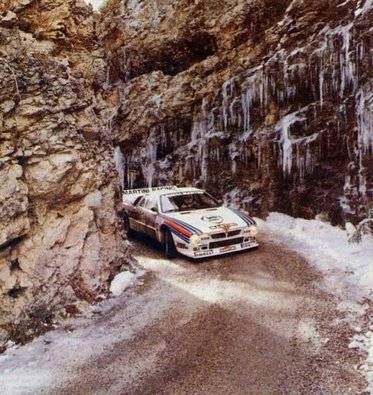 Henri Toivonen - Juha Piironen
53º Rallye Automobile de Monte-Carlo 1985. Lancia Rally 037 (TO 09006D). Clasificado 6º.

Del 26 de Enero al 1 de Febrero, Monte-Carlo.
Superficie: asfalto - nieve.

El Rally tenía un total de 3999.00 km de los que 851.10 km divididos en 34 tramos eran especiales (1 de ellos fue cancelado SS17).

Tomaron la salida 117 equipos, finalizaron 68.@
Palabras clave: Henri_Toivonen;Juha_Piironen;Lancia;Rally;Grupo_B;Montecarlo;1985;Nieve