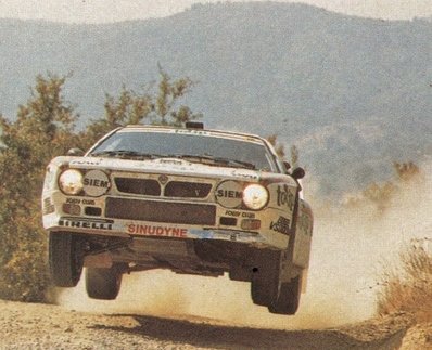 Massimo (Miki) Biasion - Tiziano Siviero
27º Rallye Sanremo 1985. Lancia Rally 037 (TO 09005D). Clasificado 6º.

Del 29 de Septiembre al 4 de Octubre, Sanremo, Liguria, Imperia, Italia.
Superficie: asfalto - tierra.

El Rally tenia un total de 2340.56 km, de los que 696.90 km divididos en 45 tramos eran especiales (2 de ellos fueron cancelados SS20 Murio 1 de 9.12 km, SS36 Ronde 1 de 37.22 km).

Tomaron la salida 98 equipos, finalizaron 33.@
Palabras clave: Miki_Biasion;Tiziano_Siviero;Lancia;Rally;Grupo_B;Sanremo;1984;Saltos