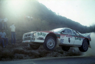 Massimo (Miki) Biasion - Tiziano Siviero
27º Rallye Sanremo 1985. Lancia Rally 037 (TO 09005D). Clasificado 6º.

Del 29 de Septiembre al 4 de Octubre, Sanremo, Liguria, Imperia, Italia.
Superficie: asfalto - tierra.

El Rally tenia un total de 2340.56 km, de los que 696.90 km divididos en 45 tramos eran especiales (2 de ellos fueron cancelados SS20 Murio 1 de 9.12 km, SS36 Ronde 1 de 37.22 km).

Tomaron la salida 98 equipos, finalizaron 33.

© Claudio Cavion
@
Palabras clave: Miki_Biasion;Tiziano_Siviero;Lancia;Rally;Grupo_B;Sanremo;1984;