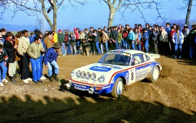 Bernard Beguin - Jean-Jacques Lenne
33º Rally Costa Brava 1985. Porsche 911 SC RS (A451 BJB). Clasificado 6º.
Rothmans Porsche Rally Team

Foto en el tramo de "El Sobirà" (Santa Coloma de Farners - Sant Hilari), en la paella que existía en el km 11 de los 22 totales de tramo.

Del 22 al 24 de Febrero, Lloret de Mar, Catalunya, España.
Superficie: asfalto - tierra.

El Rally tenia un total de 1329.74 km, de los que 501.59 km divididos en 45 tramos eran especiales.

Tomaron la salida 55 equipos, finalizaron 25.@
Palabras clave: Porsche;Grupo_B;Costa_Brava;1985